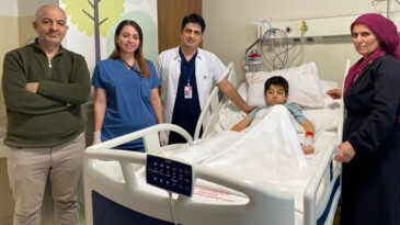 9 yaşındaki Harun’un bağırsağından 13 mıknatıs çıkarıldı