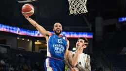 Anadolu Efes, Türkiye Kupası’nda turladı