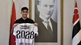 Beşiktaş, Arda Berk Özüarap ile sözleşme imzaladı