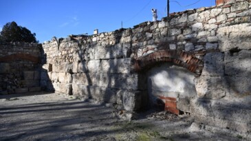 Edirne’deki Roma sur kalıntıları gelecek nesiller için korunmaya alınmalı