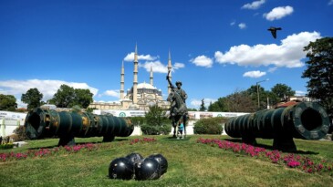 Edirne’ye giden turistler rotasını