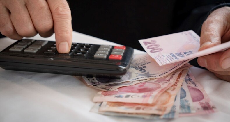 Emekli bayram ikramiyesi ne zaman ödenecek? Ramazan Bayramı ikramiyesi ne kadar oldu?
