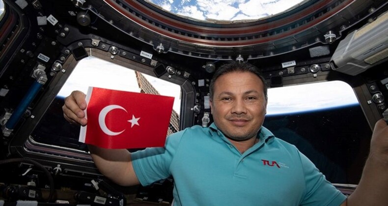 İlk Türk astronot Alper Gezeravcı bugün Dünya’ya dönüyor