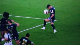 Kadıköy’de VAR kararı ile penaltı çıktı!