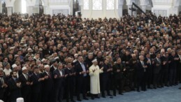 Miraç Kandili tüm yurtta dualarla idrak edildi