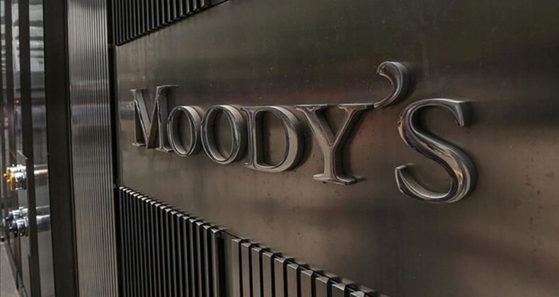 Moody’s, İsrail’in kredi notunu düşürdü