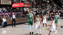NBA’de Boston Celtics üst üste 5. galibiyetini aldı