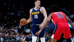 NBA’de Nikola Jokic’in tarihe geçtiği maçta Nuggets, Wizards’ı yendi