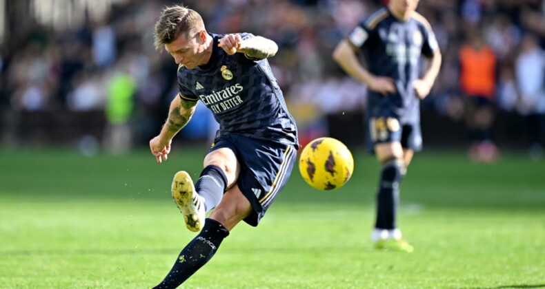 Toni Kroos geri dönüyor