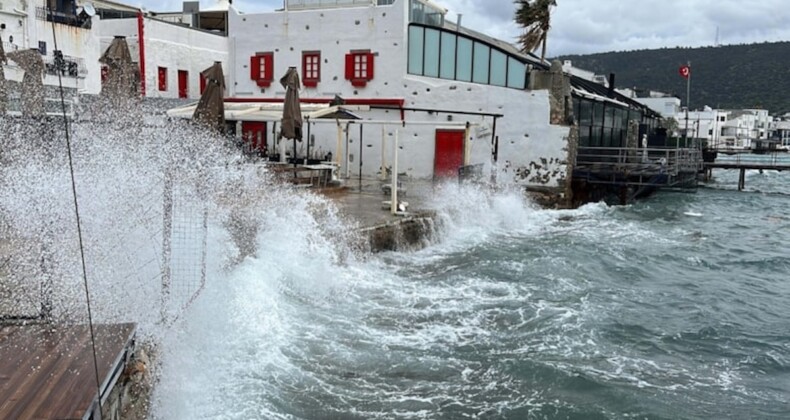Bodrum için fırtına uyarısı: Denize açılmayın