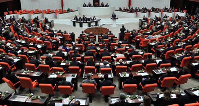 ‘CHP’li vekil odasında para dolu poşet bulundu’ iddiasına inceleme