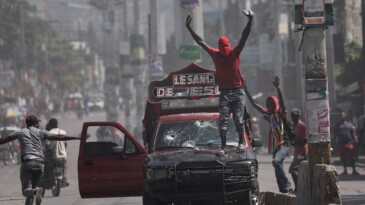 Haiti’de çete savaşları: Binlerce mahkum firar etti