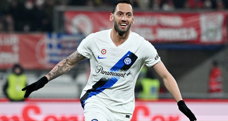 Hakan Çalhanoğlu’nda kas gerilmesi tespit edildi