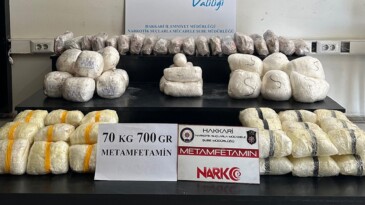 Hakkari’de 70 kilo uyuşturucu ele geçirildi