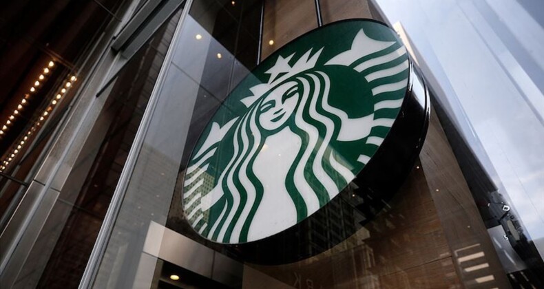 Starbucks, boykotlar nedeniyle 2 bin kişiyi işten çıkarıyor