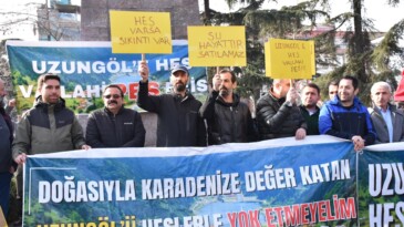 Uzungöl’de yapılması planlanan HES’e vatandaşlardan protesto