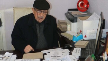 47 yıldır muhtarlığı kimseye bırakmıyor: Hedefi yarım asrı tamamlamak