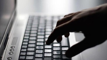 Afrika’da birçok ülkede internet kesildi