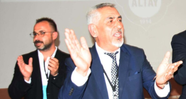 Altay’da sürpriz aday