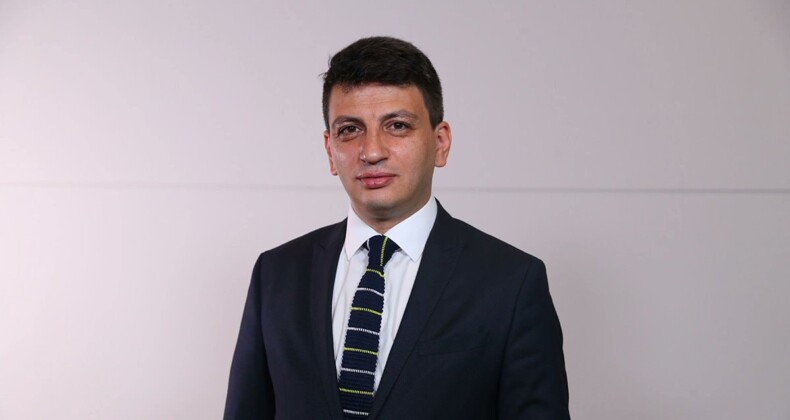 Can Gebetaş: Türk futbolu büyük bir kördüğüm ve bataklığın içerisine çekilmektedir
