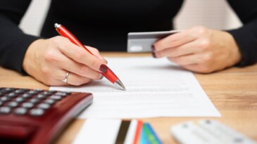DAVA Partisi’ne Euro hesabı açılmıyor