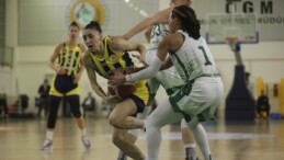 Fenerbahçe Alagöz Holding namağlup lider tamamladı