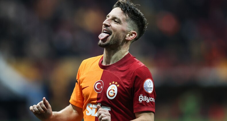 Galatasaray, Mertens’in boşluğunu Reus ile doldurmak istiyor