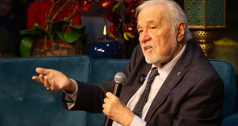 İlber Ortaylı: İstanbul’un kalbini yok ettiniz