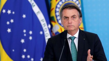 İsrail’e gidecekti, pasaportsuz kaldı