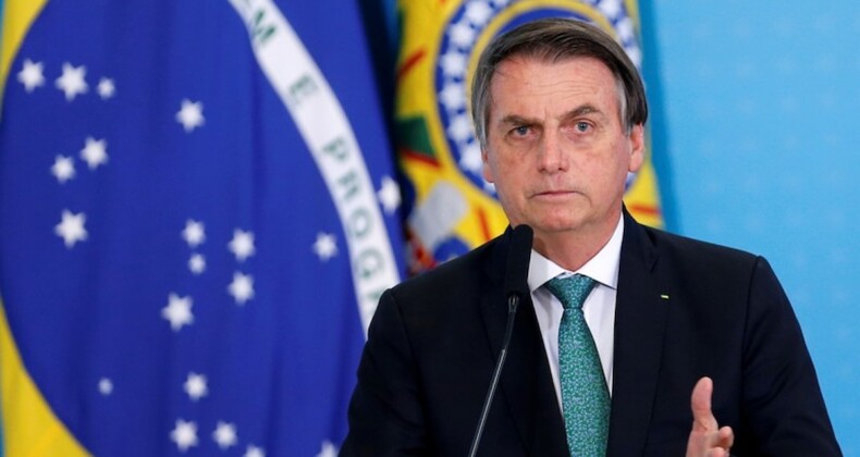 İsrail’e gidecekti, pasaportsuz kaldı