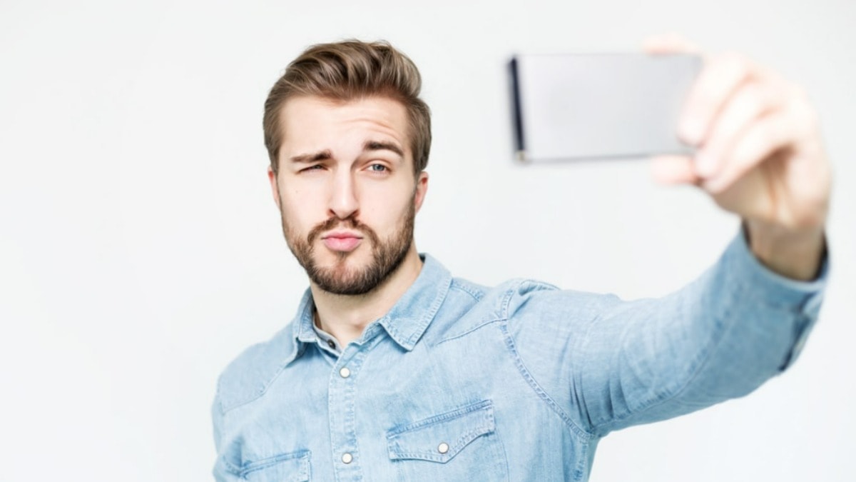 Narsist birini ele veren 11 işaret