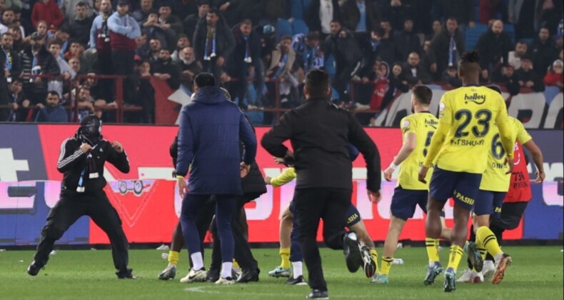 Trabzonsporlu Denswil: Yerde bıçak gördüm! Ama burası Türkiye…