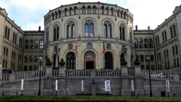 Norveç Parlamentosu’nda bomba ihbarı