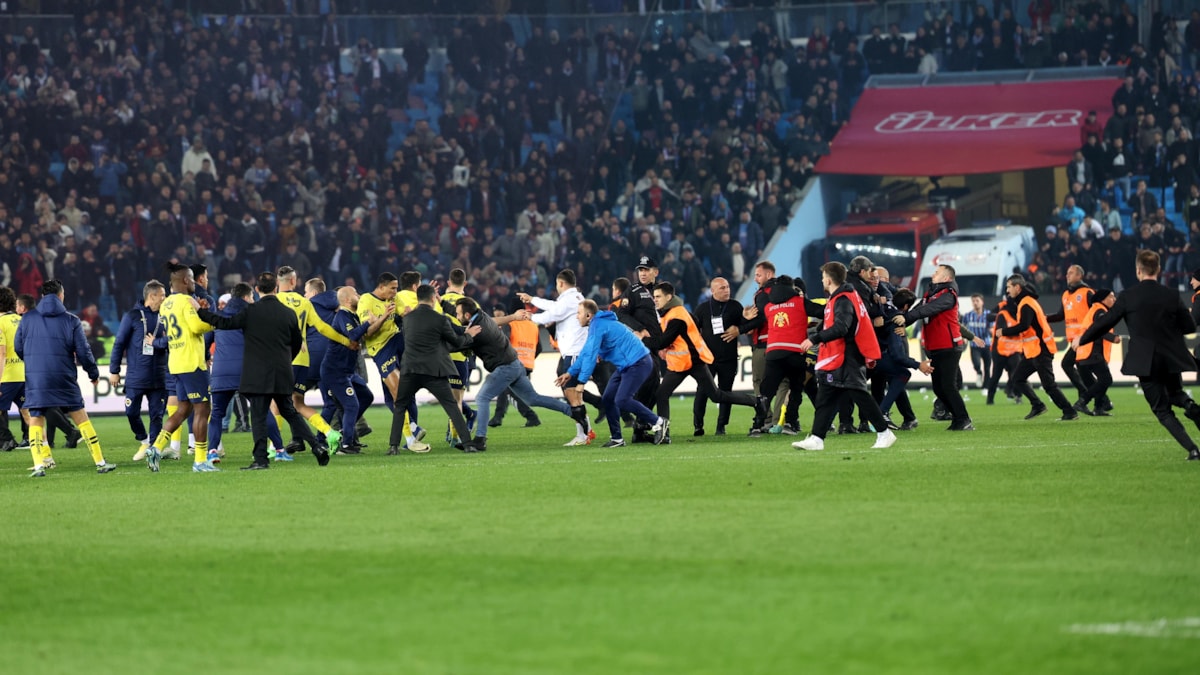 Trabzonspor’dan TFF’ye tepki sürüyor