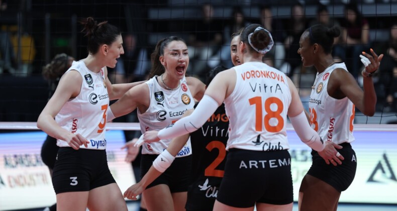 VakıfBank’ı yenen Eczacıbaşı Dynavit finale yükseldi
