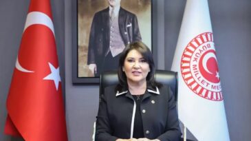 AK Parti Adana Milletvekili Sunay Karamık’tan 29 Ekim Cumhuriyet Bayramı mesajı