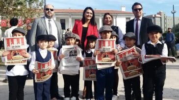 Ceyhan’da Öğrenciler Cumhuriyet’in 101. Yıldönümünü Kutladı