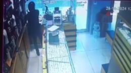 Kasklı Soyguncu Kuyumcuyu Vurarak Altınları Çaldı