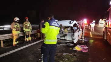 200 metre arayla iki ayrı kaza: 10 araç karıştı, yaralılar var