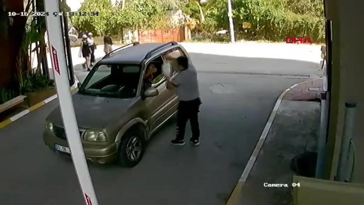 Adana’da 4 Kadın Hırsızlık Yaptı: 950 Bin Lira Değerinde Altın Çaldılar