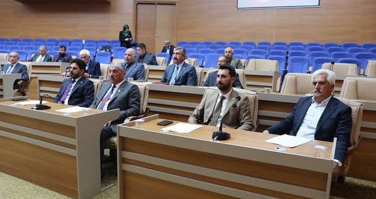 AKP ve YRP ‘kadro’ oyununda birleşti