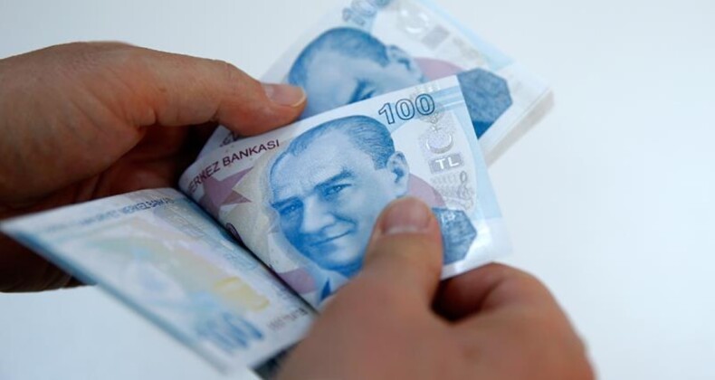 Bakan duyurdu: Öğretmenlere yüzde 50 indirim uygulanacak