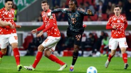 Bayern Münih’in genç oyuncusu gönlünü güzellik kraliçesine kaptırdı