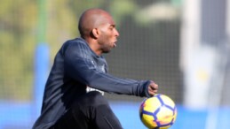 Beşiktaş ve Galatasaray’ın eski yıldızı Ryan Babel futbolu bıraktı