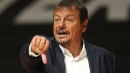 Ergin Ataman hastaneye kaldırıldı