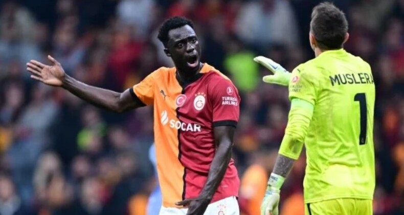 Galatasaray 2 yıldızını kaybetti