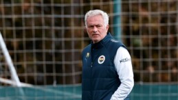 Mourinho sakatlık anını paylaştı! Kendini bir anda yerde buldu