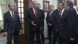 Müzede Atatürk’ün fotoğrafını gören Erdoğan, hemen Murat Bardakçı’ya döndü
