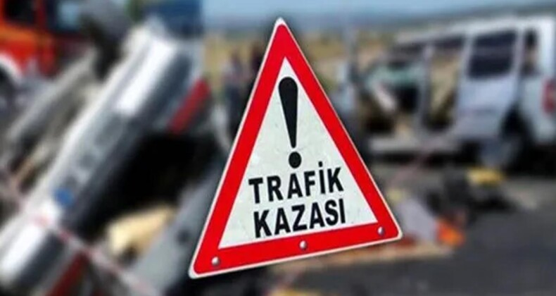 Otomobille pikabın birbirine girdiği kazada 10 kişi yaralandı