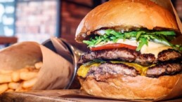 İflas sürecine girmişti… Hamburger zincirinin yeni sahibi belli oldu